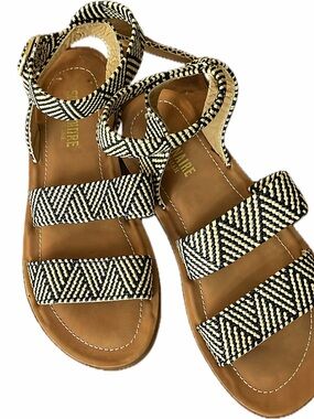 Woven Black & White Strappy Women's Sandals
